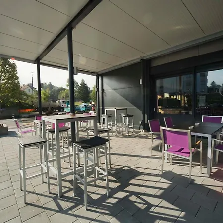 绿洲酒店 Moutier