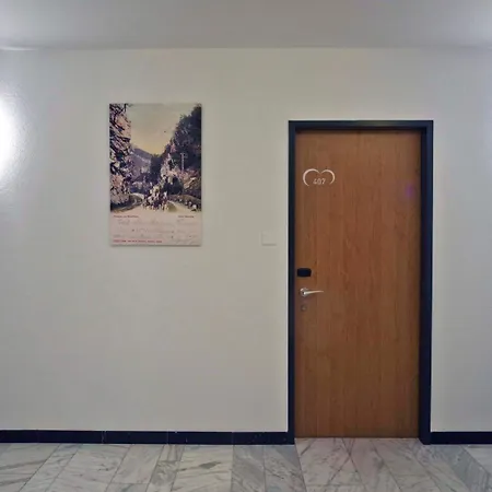 Hotel Oasis 3*