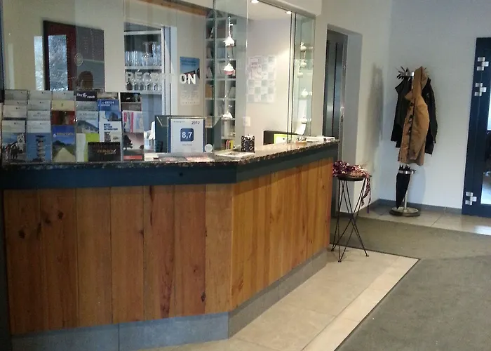 Oasis Hotel 3*