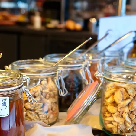 Oasis Hotel Moutier