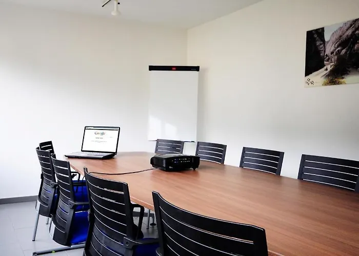 Oasis Ξενοδοχείο Moutier